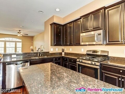 Foto del edificio - 7303 Old Calvary Rd