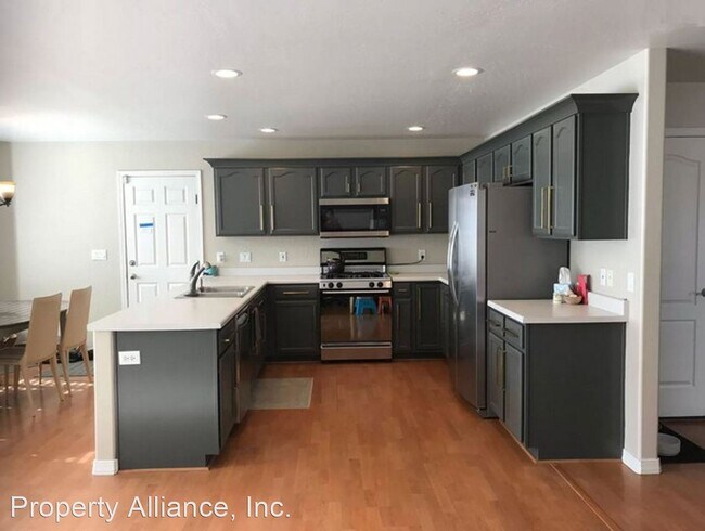 Building Photo - 4 br, 3 bath House - 5820 Sagebrook Drive