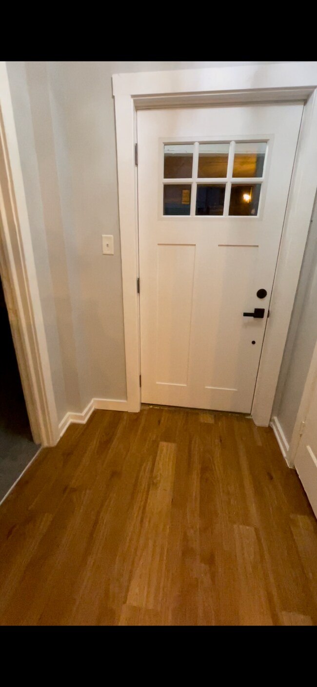 Main entrance - 1220 Newman St