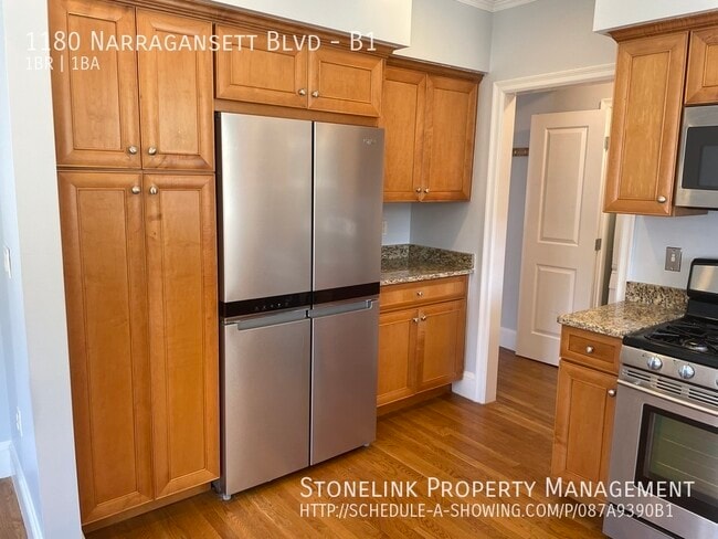 Building Photo - 1180 Narragansett Blvd
