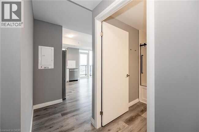 Building Photo - 108 Garment St