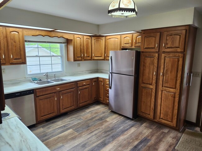 New refrigerator - 1073 Highview Dr