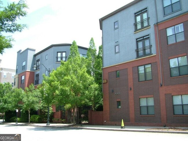 Foto del edificio - 400 17th St NW