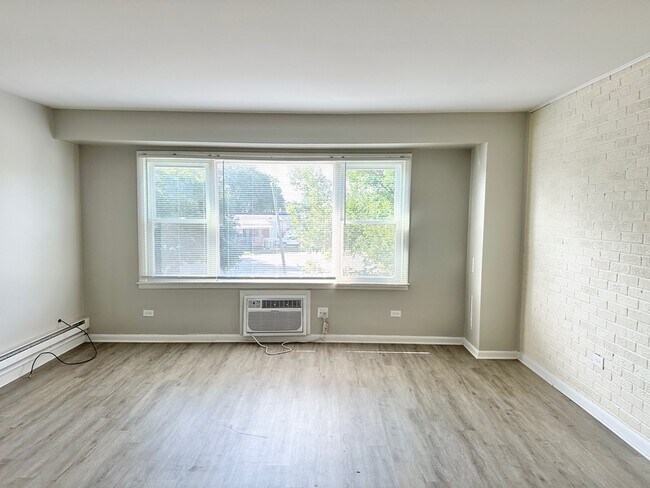 Foto del edificio - 9709 W Lorraine Dr