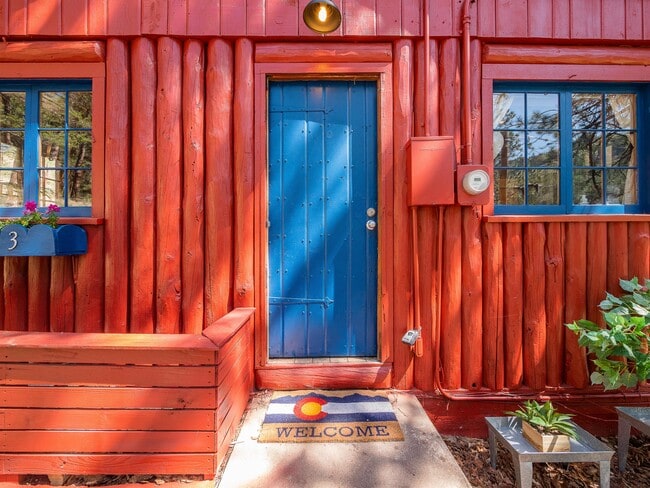 Photo - 6533 S Brook Forest Rd House