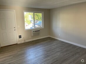Building Photo - 1304 N Magnolia St