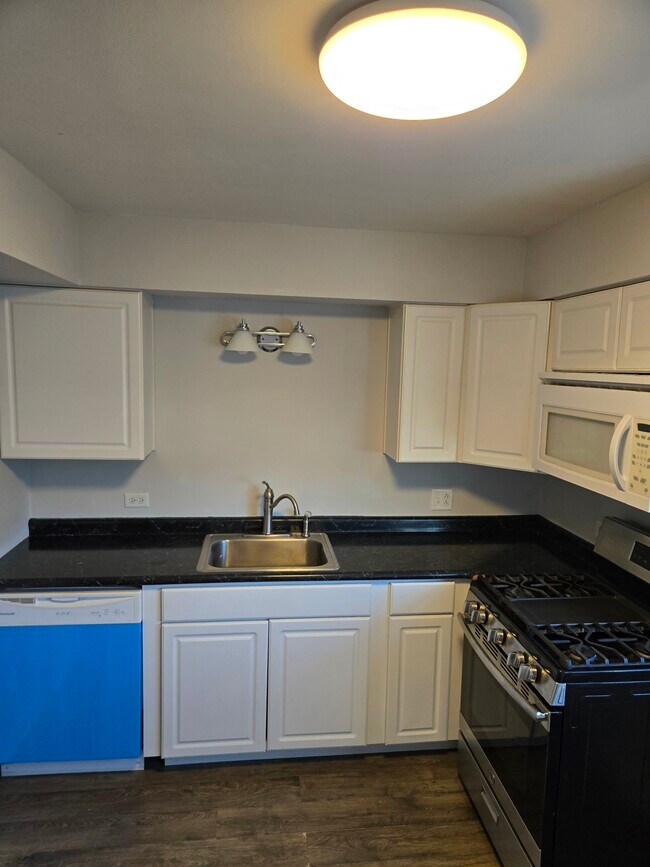 Foto del edificio - 1537 Homestead Rd