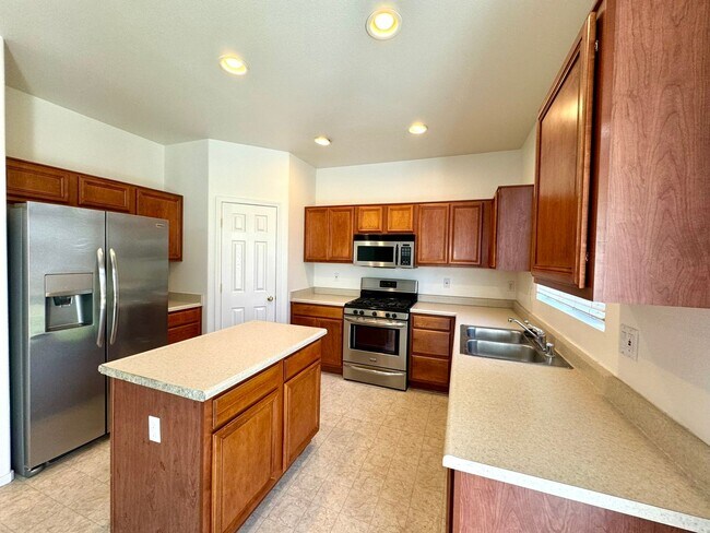 Building Photo - 2951 Antella Ct