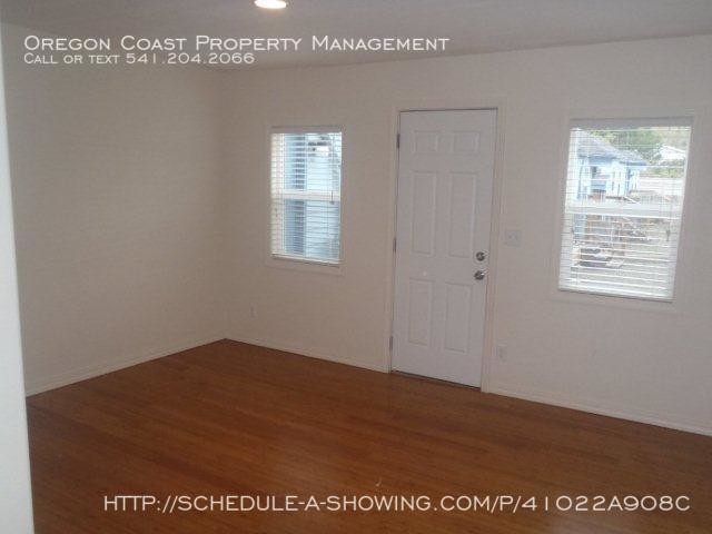 Primary Photo - Ocean Breeze Apts. Unit 5
