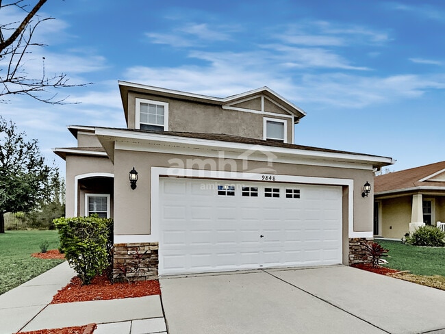 Building Photo - 9848 Edmonton Dr