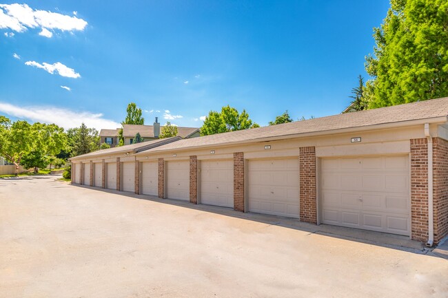Foto del edificio - Prairie Commons - 55+ Senior Community