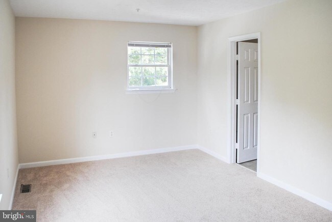Building Photo - 46290 Mako Way