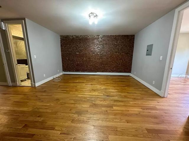 Building Photo - 4 bedroom in BROOKLYN NY 11226