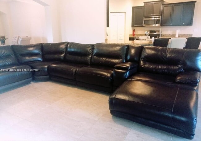 Building Photo - 12782 SW 184th Ter