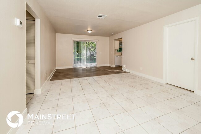 Building Photo - 586 Udell Ln