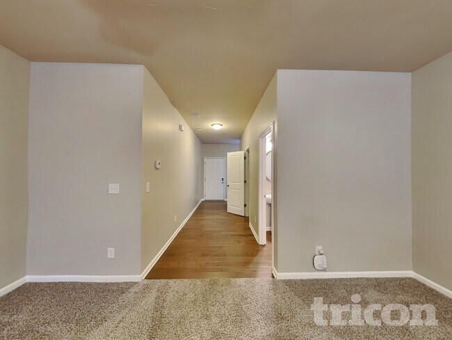 Foto del edificio - 3983 Sitka Dr