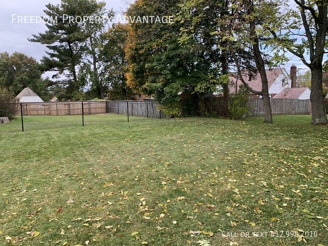 Building Photo - Rent 2 Own in West Mifflin