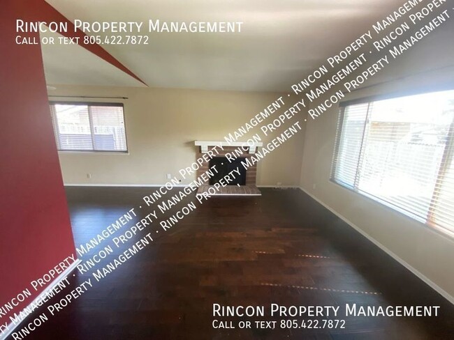 Building Photo - Newly Updated East Ventura Home-- 4 Bedroo...