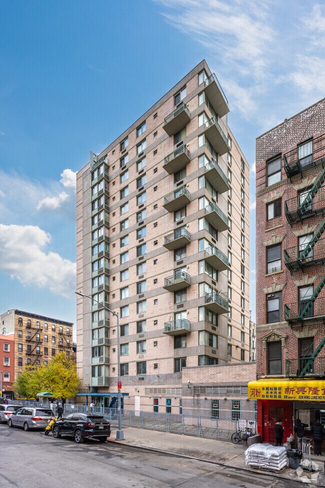 Building Photo - Honto 88 Condominiums