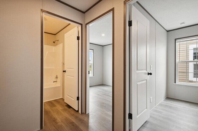 Foto del edificio - 10 Benjamin Ln