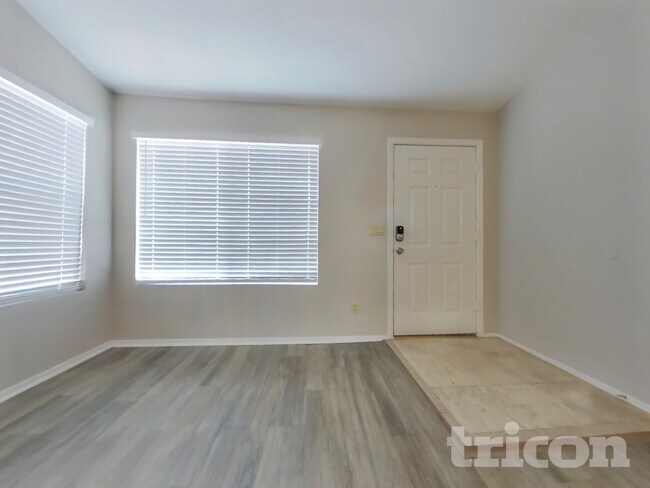 Foto del edificio - 11944 N 68th Ln