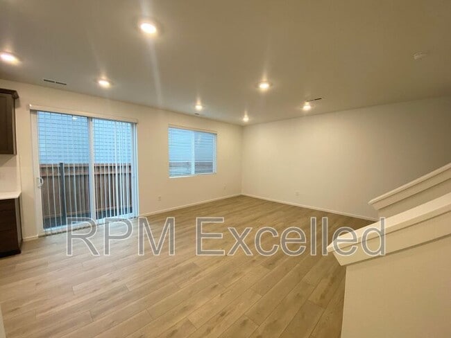 Foto del edificio - 14539 203rd Ave E