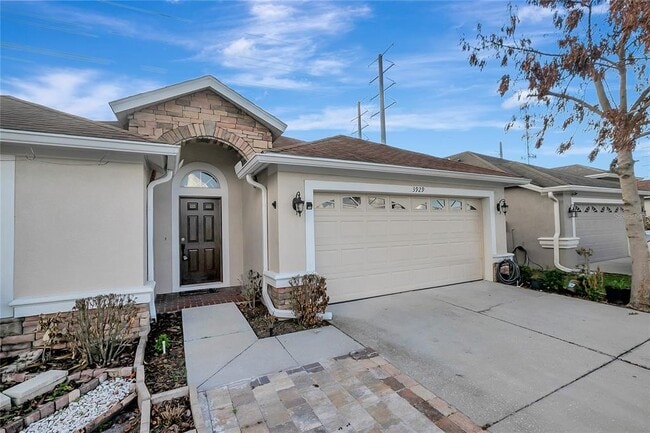 Foto del edificio - 3929 Washburn Pl