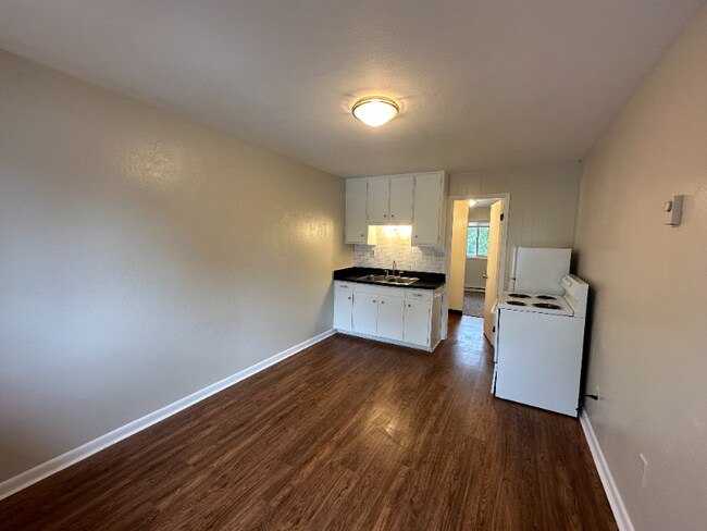 Building Photo - 6995 W 200 N