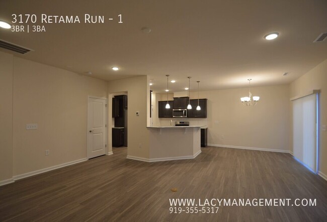 Building Photo - 3170 Retama Run