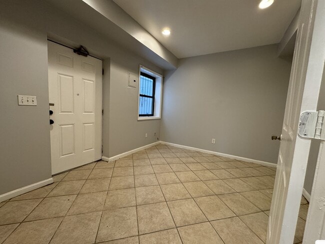 466 Kennedy Blvd 1G - 466 Kennedy Blvd