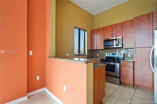 Foto del edificio - 1690 SW 27th Ave