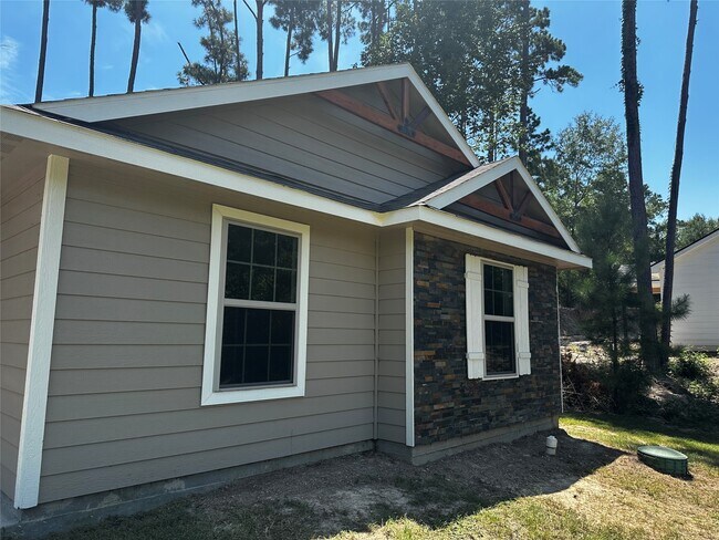 Foto del edificio - 513 Valleyview Dr