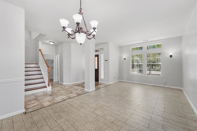 Building Photo - 17206 Stonebridge Trail