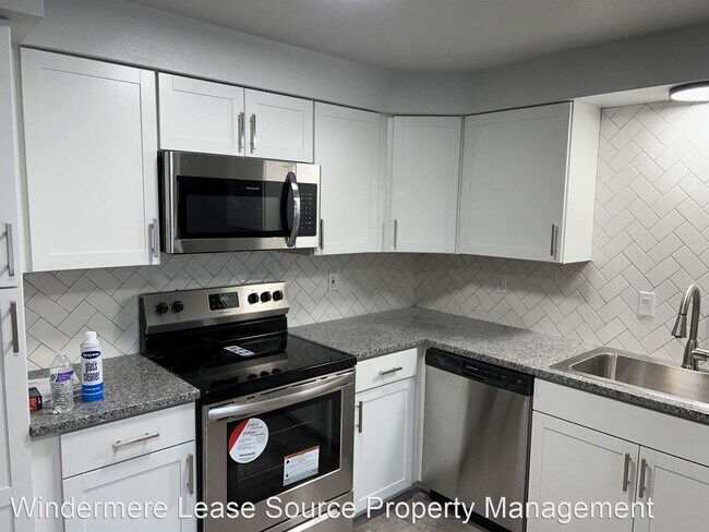 Building Photo - 4 br, 2 bath House - 19 W 29th Ave