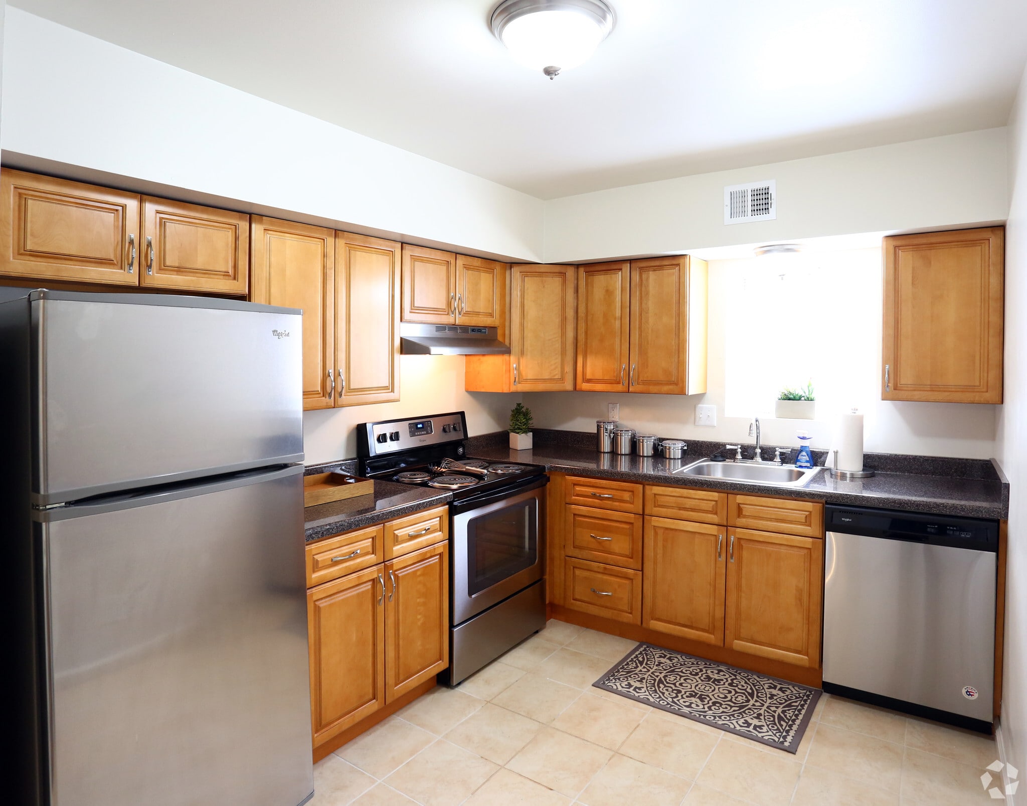 Orchard Hills Apartments photo 2