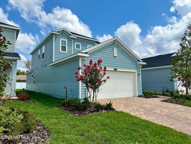 Building Photo - 4015 Haydon Burns Pl