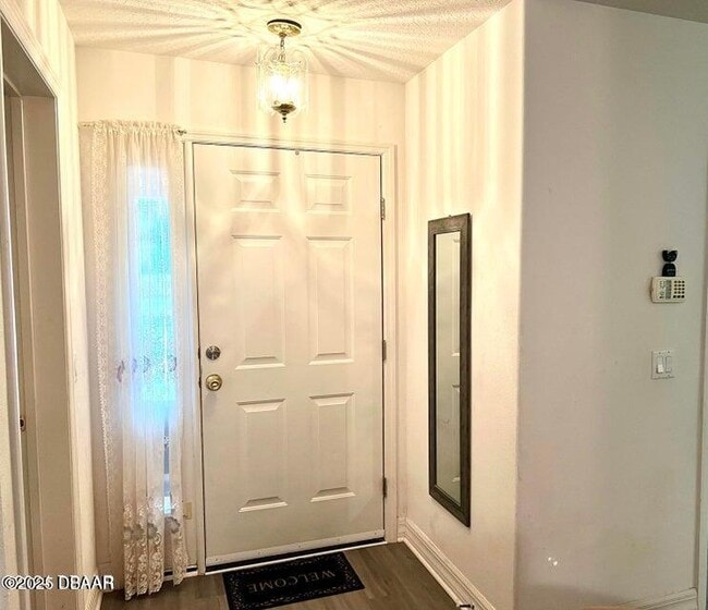 Foto del edificio - 129 Blue Heron Dr