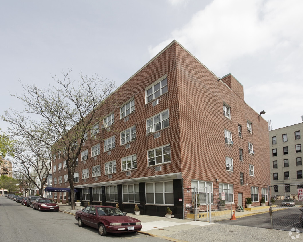 Primary Photo - Waverly Astoria