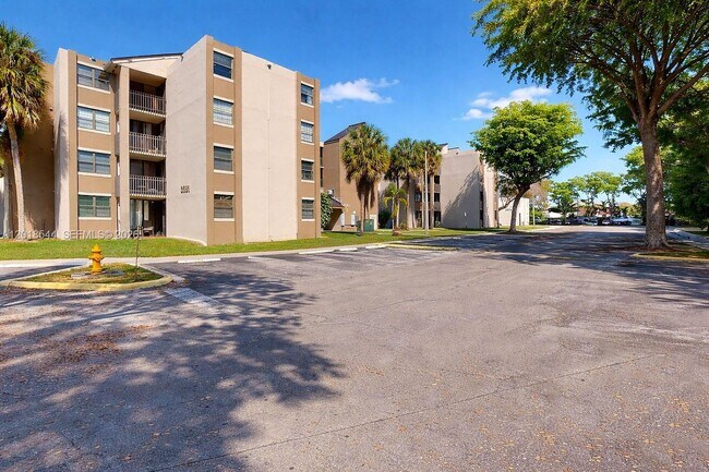 Foto del edificio - 3581 SW 117th Ave
