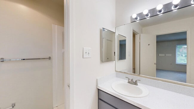 Interior Photo - Seneca Place