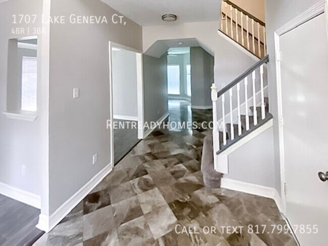 Foto del edificio - 1707 Lake Geneva Ct