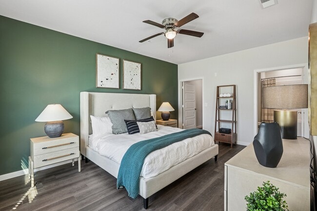 Building Photo - Rio Point