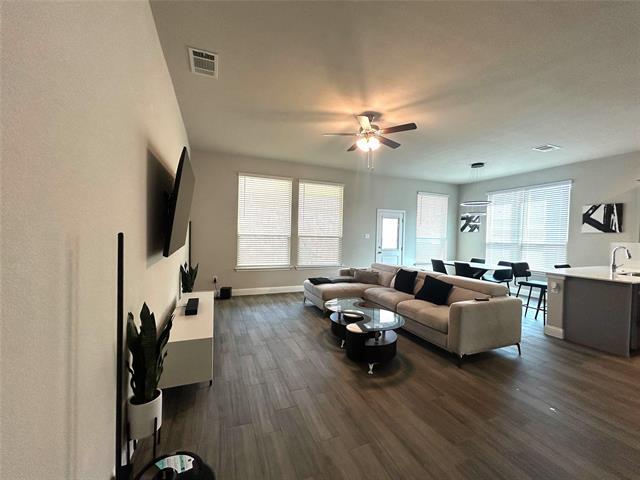 Foto del edificio - 3668 Walnut Rdg Dr