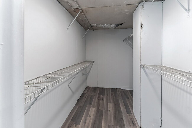 Building Photo - 2964 Werkridge Dr
