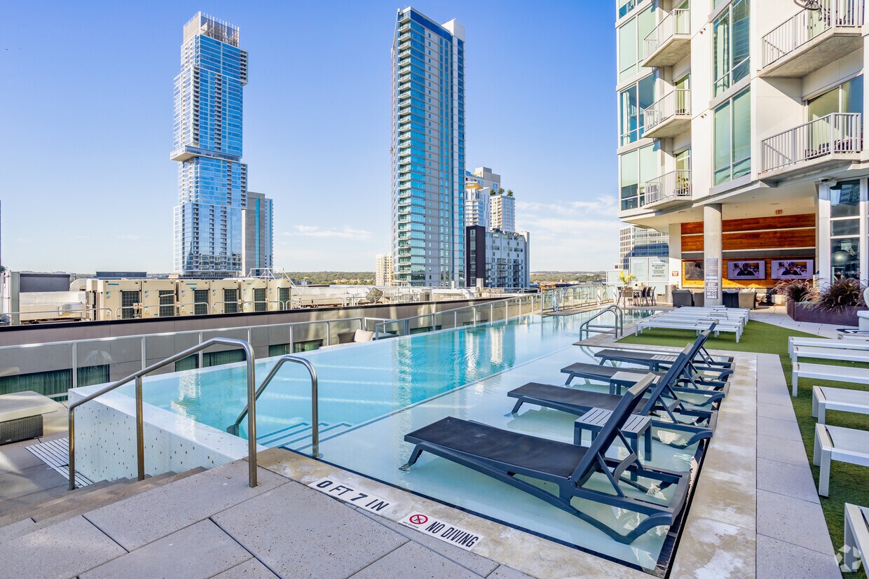 Seven Apartments in Austin, TX