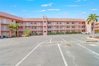 Building Photo - 190 Turtle Lake Ct