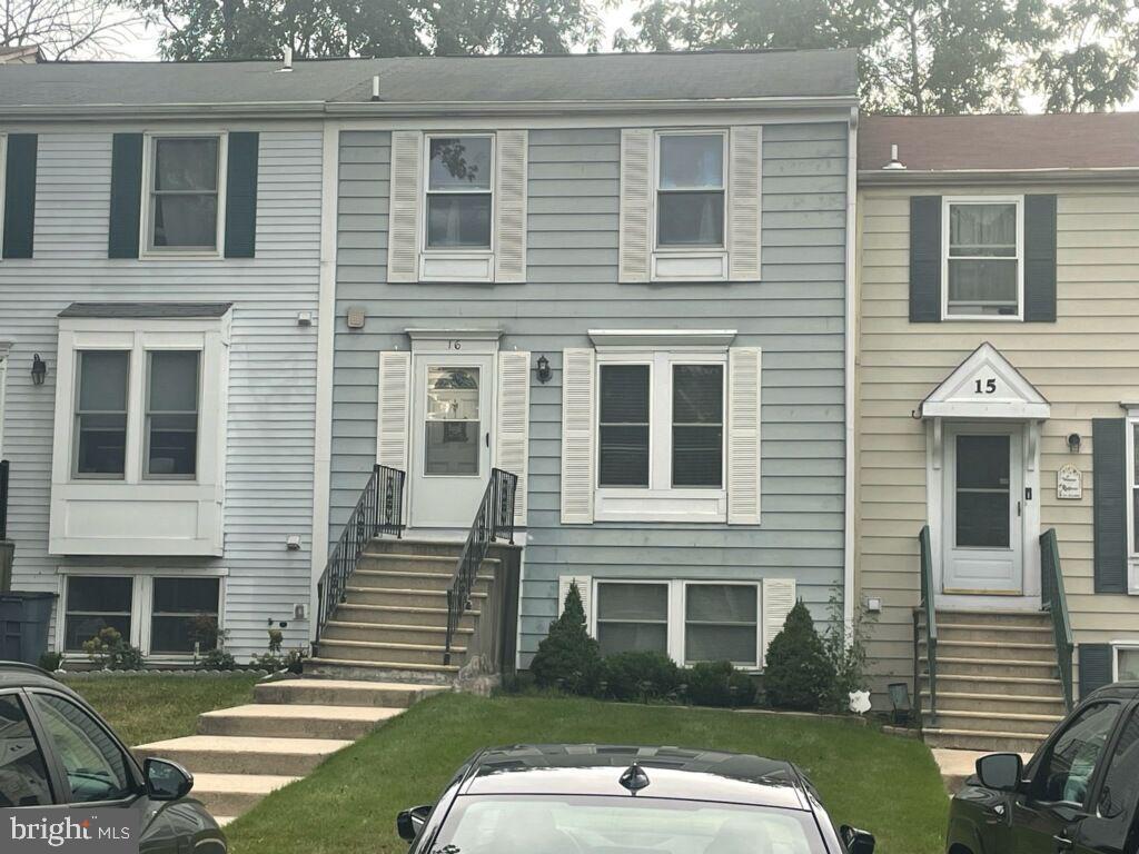 16 Abbott Farm Ct, Hamilton Township, NJ 08610 Townhome Rentals in