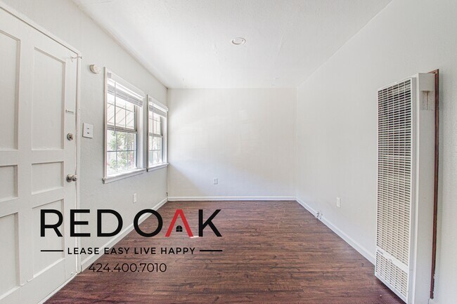 Building Photo - 1308 San Gabriel Blvd