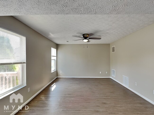 Building Photo - 3904 Liriope St