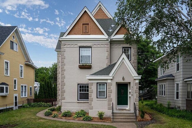 Street View - 3110 Fremont Ave S